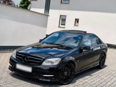 Gebraucht Mercedes C350 Sport 231 PS (169 kW) 2011 Schwarz Limousine