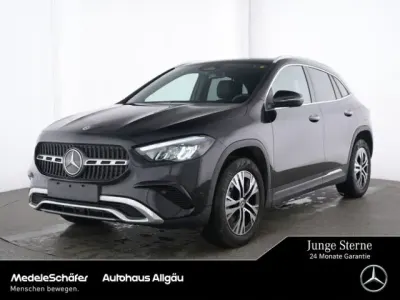 Gebraucht Mercedes GLA220 190 PS (139 kW) 2025 lack kosmosschwarz (metallic) SUV
