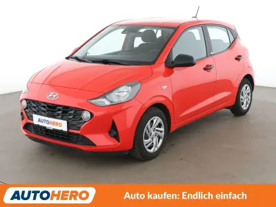 Gebraucht Hyundai i10 Pure 67 PS (49 kW) 2020 Rot Kleinwagen