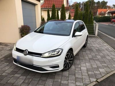 gebraucht VW Golf 1.5 TSI ACT OPF Highline viele Extras !