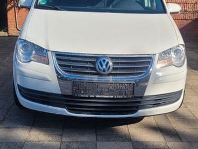 Gebraucht VW Touran Trendline 140 PS (102 kW) 2008 Weiß Van / Kleinbus