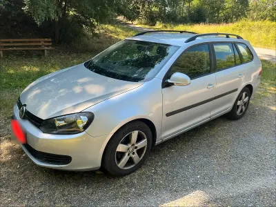 Gebraucht VW Golf VI 105 PS (77 kW) 2013 Silber Kombi