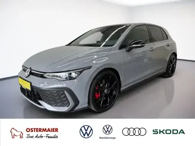 Gebraucht VW Golf VIII Style 265 PS (194 kW) 2024 Schwarz Limousine