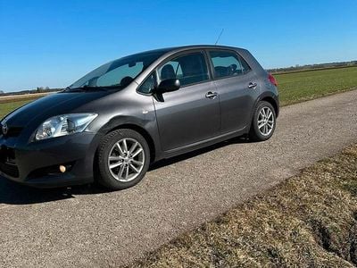 Gebraucht Toyota Auris 132 PS (97 kW) 2009 Grau Kleinwagen
