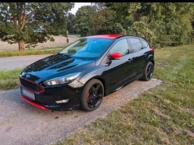Gebraucht Ford Focus ST-Line 182 PS (133 kW) 2016 Schwarz Kombi