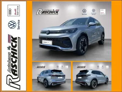 Neu VW Tiguan R-line 150 PS (110 kW) 2026 Silber SUV