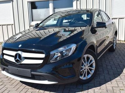 Usata Mercedes GLA180 122 CV (89 kW) 2016 Nero SUV