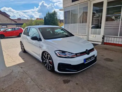 Używany VW Golf GTI 230 KM (169 kW) 2017 Biały Coupe