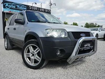 Begagnad Ford Maverick Limited 203 HK (149 kW) 2005 Silver SUV