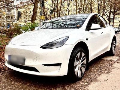 Second-hand Tesla Model Y Performance 377 kW (513 CP) 2022 Alb SUV