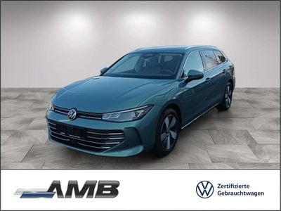 Usata VW Passat Business 150 CV (110 kW) 2024 Verde Station wagon