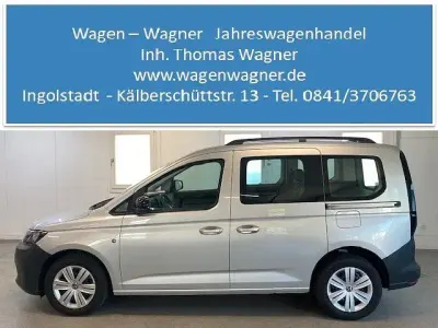 Gebraucht VW Caddy 122 PS (89 kW) 2024 Reflexsilber metallic Van / Kleinbus