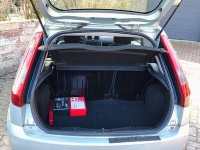 Gebraucht Ford Fiesta 69 PS (50 kW) 2004 Grün Kleinwagen