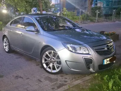 Gebraucht Opel Insignia OPC 325 PS (239 kW) 2012 Grau Limousine