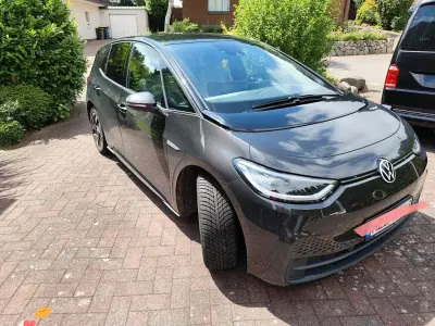 Gebraucht VW ID.3 Pure 110 kW (150 PS) 2021 Schwarz Kleinwagen