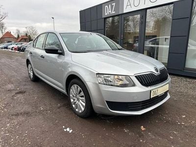 Gebraucht Skoda Octavia 86 PS (63 kW) 2015 Grau Limousine