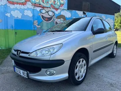 Gebraucht Peugeot 206 Filou 75 PS (55 kW) 2006 Lackierung Kleinwagen