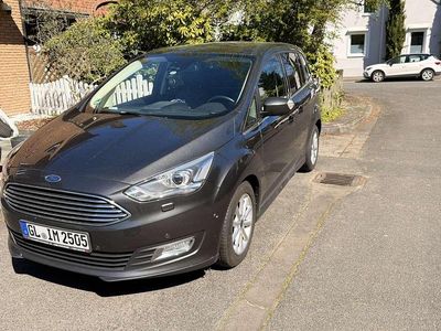 Gebraucht Ford C-MAX Titanium 120 PS (88 kW) 2017 Grau Van / Kleinbus