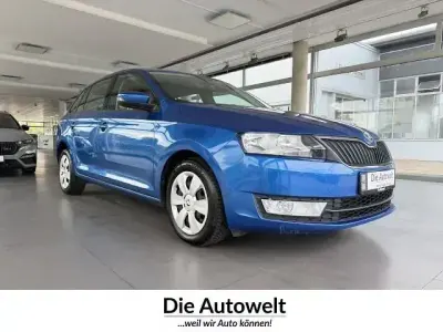 Gebraucht Skoda Rapid Ambition 90 PS (66 kW) 2016 Blau Kleinwagen