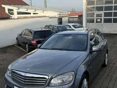 Gebraucht Mercedes C220 170 PS (125 kW) 2010 Silber Kombi