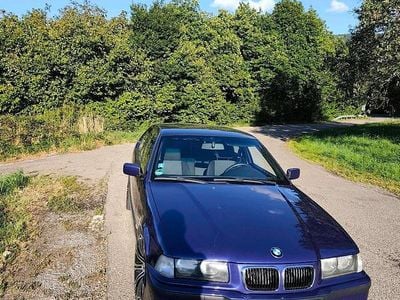 Gebraucht BMW 323 170 PS (125 kW) 1998 Violet Coupé