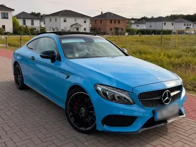 Gebraucht Mercedes C250 AMG 204 PS (150 kW) 2017 Blau Coupé
