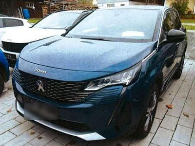 Usata Peugeot 3008 Allure 131 CV (96 kW) 2023 Blu SUV