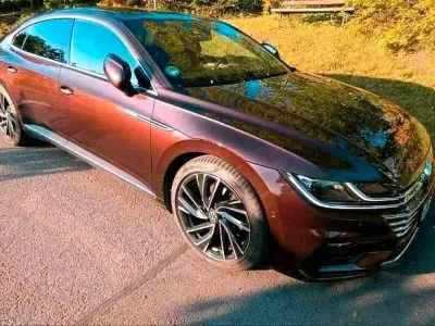 Gebraucht VW Arteon R-line 190 PS (139 kW) 2018 Rot Kleinwagen