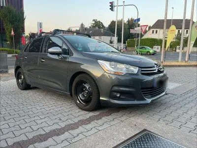 Gebraucht Citroën C4 Exclusive 112 PS (82 kW) 2012 Grau Limousine