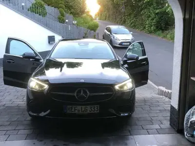 Gebraucht Mercedes C180 Avantgarde 170 PS (125 kW) 2021 Limousine
