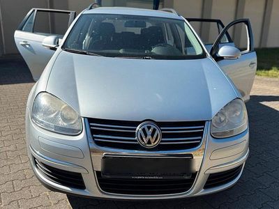 Gebraucht VW Golf V 105 PS (77 kW) 2009 Silber Kombi