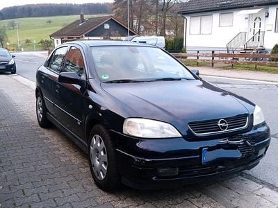 Usata Opel Astra 92 CV (67 kW) 2004 Blu Berlina