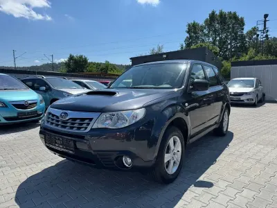 Gebraucht Subaru Forester Active 147 PS (108 kW) 2013 Grau SUV