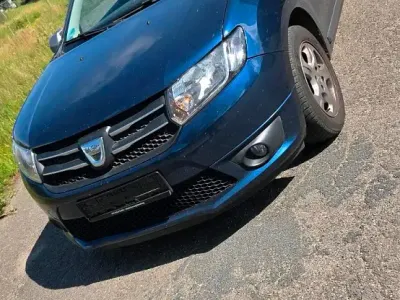 Gebraucht Dacia Logan 90 PS (66 kW) 2015 Blau Kombi