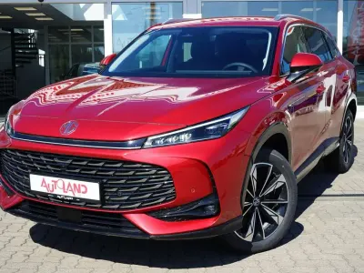 Neu MG HS Luxury 170 PS (125 kW) 2025 Andere SUV