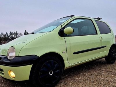 Usado Renault Twingo 58 HP (42 kW) 2006 Andere farben Citadino