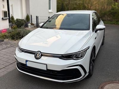 Usata VW Golf VIII R-line 150 CV (110 kW) 2023 Bianco Berlina