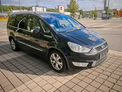 Gebraucht Ford Galaxy Titanium 200 PS (147 kW) 2015 Schwarz Van / Kleinbus