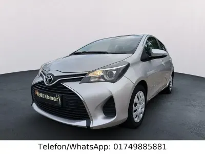 Gebraucht Toyota Yaris Comfort 69 PS (50 kW) 2016 Silber Limousine