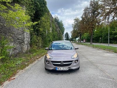 Opel Adam