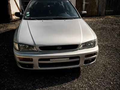 Gebraucht Subaru Impreza 125 PS (91 kW) 1999 Silber Kombi