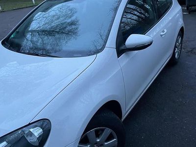 Gebraucht VW Golf VI 2010 Weiß Kleinwagen