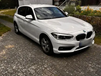 Gebraucht BMW 120 Sport Line 184 PS (135 kW) 2018 Weiß Kleinwagen