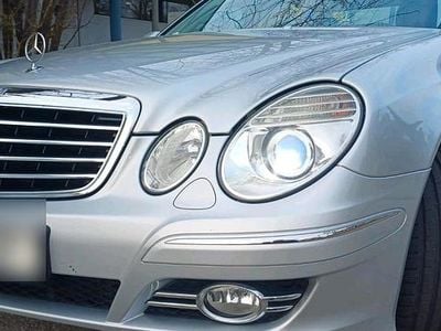 Gebraucht Mercedes E200 184 PS (135 kW) 2007 Silber Limousine