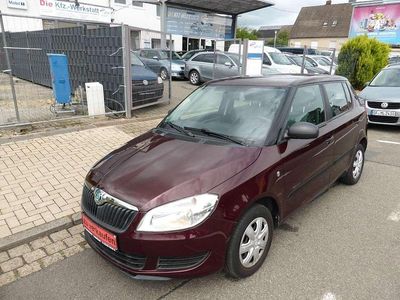 Gebraucht Skoda Fabia Cool Edition 60 PS (44 kW) 2012 Cervena rosso brunello/rosso b Kleinwagen