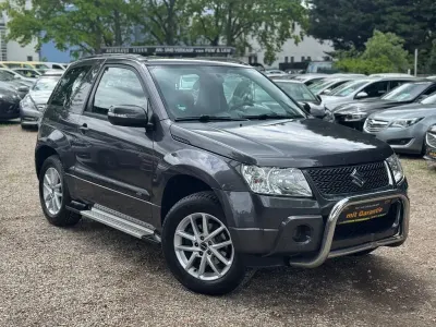 Gebraucht Suzuki Grand Vitara 166 PS (122 kW) 2012 Grau SUV