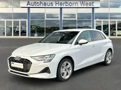 Gebraucht Audi A3 Advanced Plus 116 PS (85 kW) 2025 Weiss Limousine