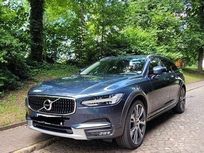 Volvo V90 CC