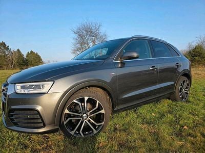 Gebraucht Audi Q3 S-Line 177 PS (130 kW) 2015 Grau SUV