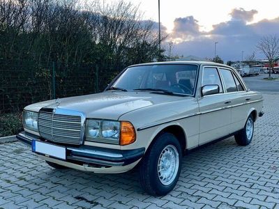 gebraucht Mercedes 240 W123 1.HAND 117TKM TOP ZUSTAND